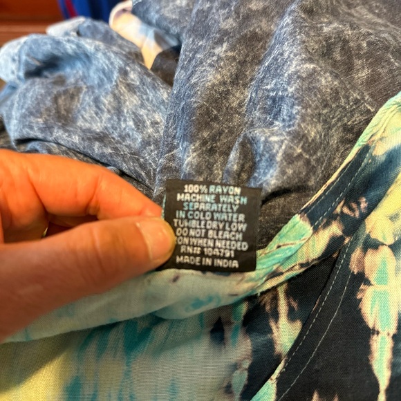 Swimsuit Coverup OS - Picture 8 of 9